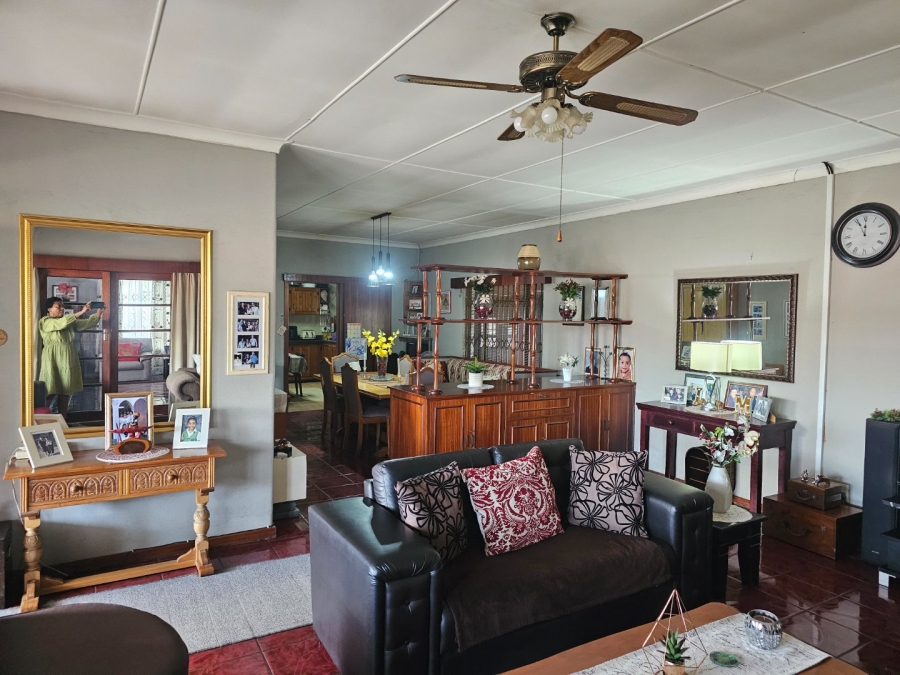 4 Bedroom Property for Sale in Haven Hills Eastern Cape